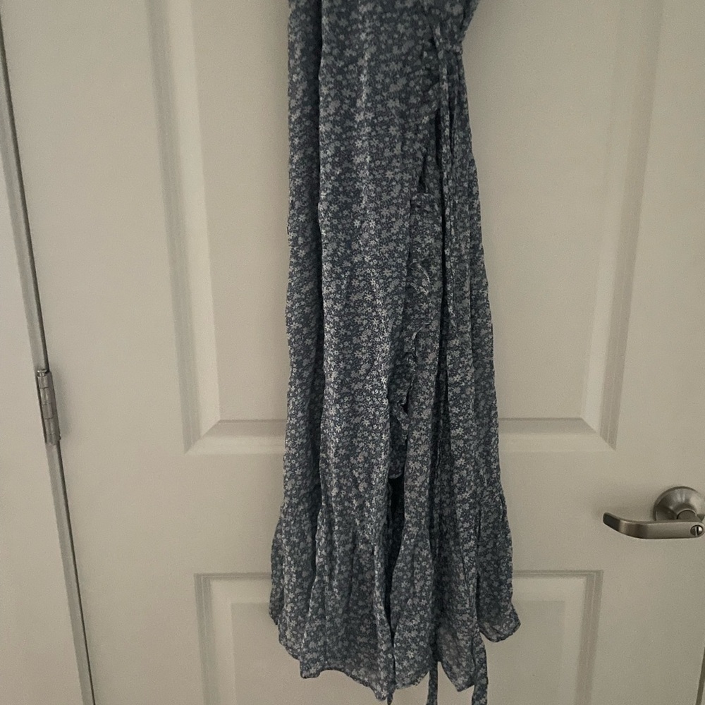 & Other Stories Floral Print Chiffon Ruffle Maxi Dress Hydrangea - Picture 7 of 10